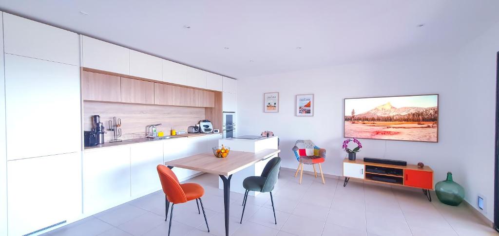 Photo de la galerie de l'établissement Appartement Porticcio centre - L'Alba, à Porticcio