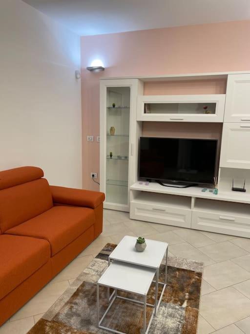 TV a/nebo společenská místnost v ubytování Civita Home