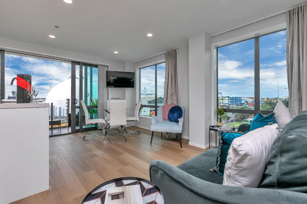 Your Renovated Retreat + CP - Resim 5