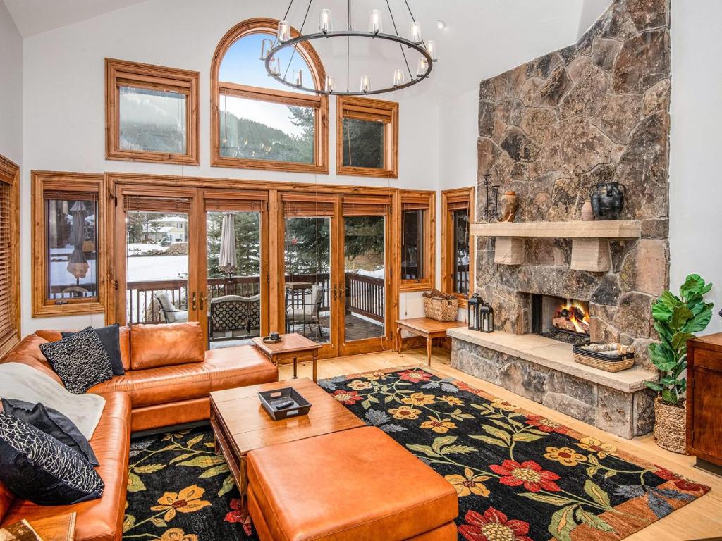 Eagle-Vail Home