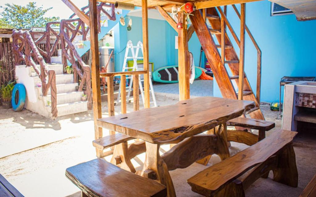 HAVEN BREEZE RESORT - A home of Hundred Islands - Salle Familiale Avec Vue Sur La Mer