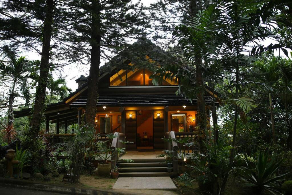 The Secret Cabin Batangas - Housity