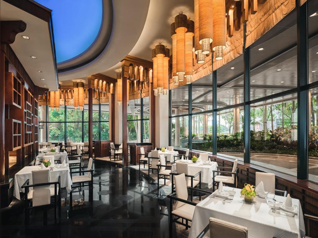 Restaurace v ubytování Hotel Indigo Shenzhen Overseas Chinese Town by IHG