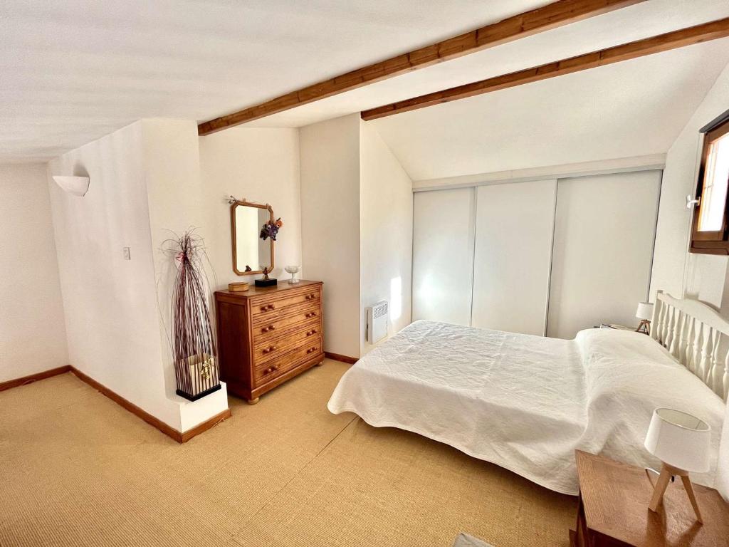 Fotografia z galérie ubytovania Appartement T2 climatisé avec terrasse vue mer à Porticcio - FR-1-61-604 v destinácii Grosseto-Prugna