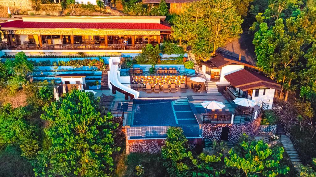 Bazén v ubytování Marqis Sunrise Sunset Resort and Spa nebo v jeho okolí