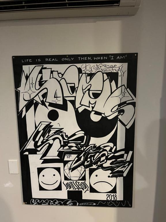 UpTown Backpackers - Resim 18