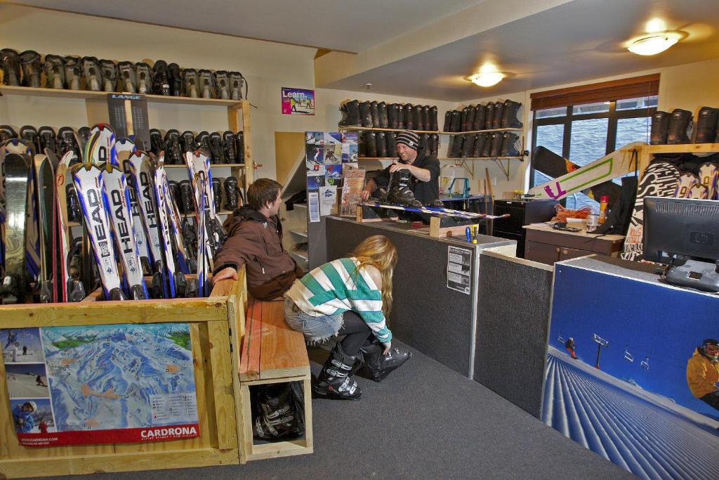 Reavers Lodge - Resim 36