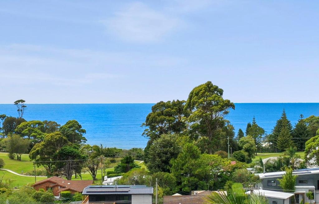 Mollymook Ocean View Motel Rewards Longer Stays -over 18s Only - Sala De Reina De Lujo