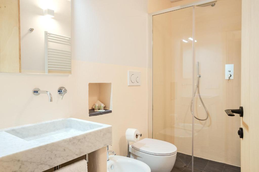 Koupelna v ubytování CUGUSI BnB