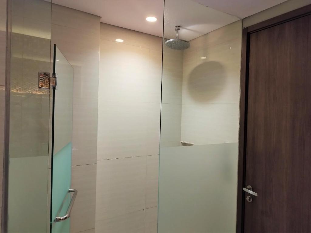 Koupelna v ubytování AONE Hotel