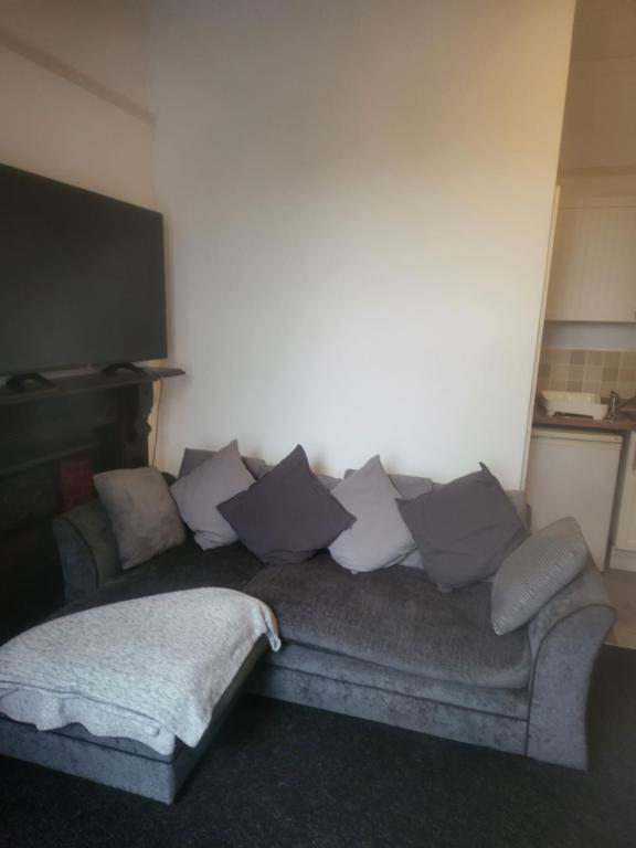 Alma place A2, Plymouth (updated prices 2024)