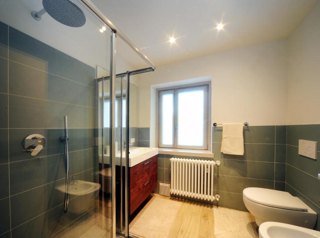 Koupelna v ubytování Appartamenti Residence Lares Ossana