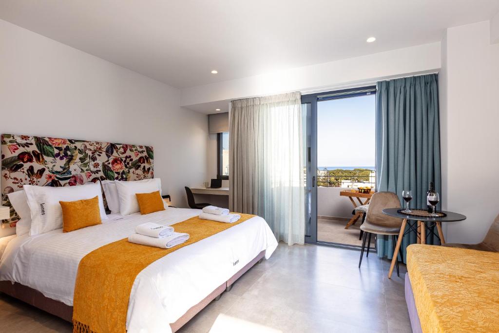 
Superior Triple Room
