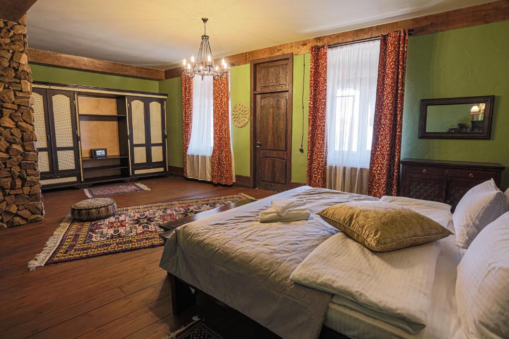 Knyazli Family Suites & Rooms - Sala Familiar Con Balcón