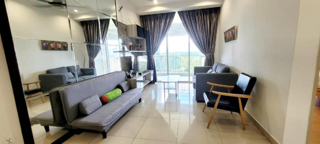 HostaHome Suites at Encorp Marina, mins to Legoland Malaysia - 两居室公寓享有城市景观