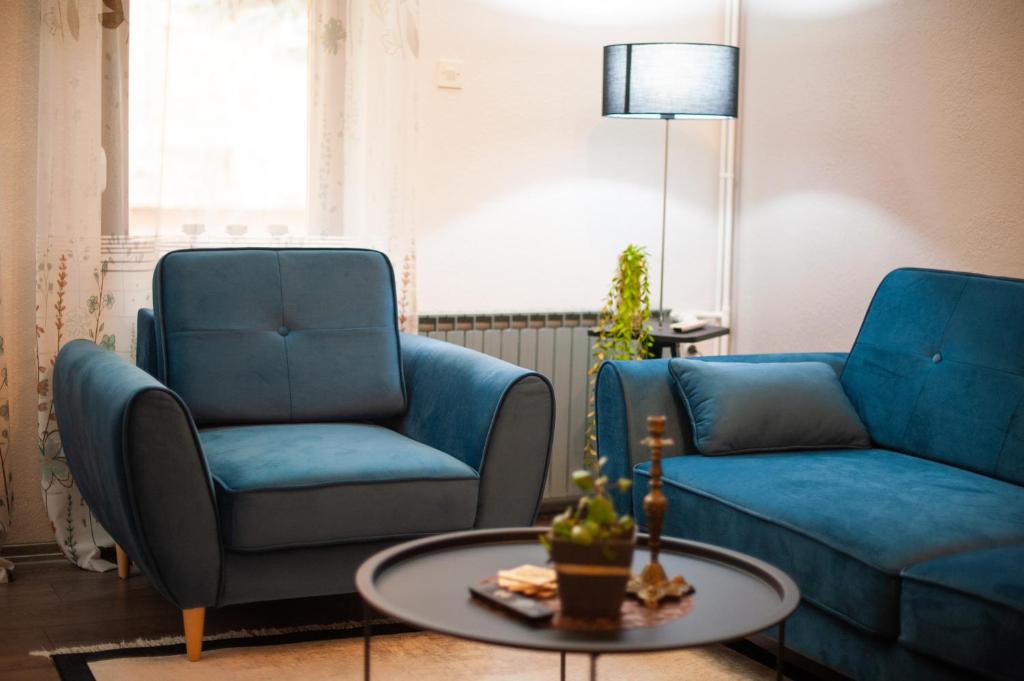 Angelina Apartment - Квартира с видом на сад