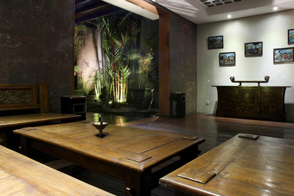 Posezení v ubytování COZY Boutique Guest House