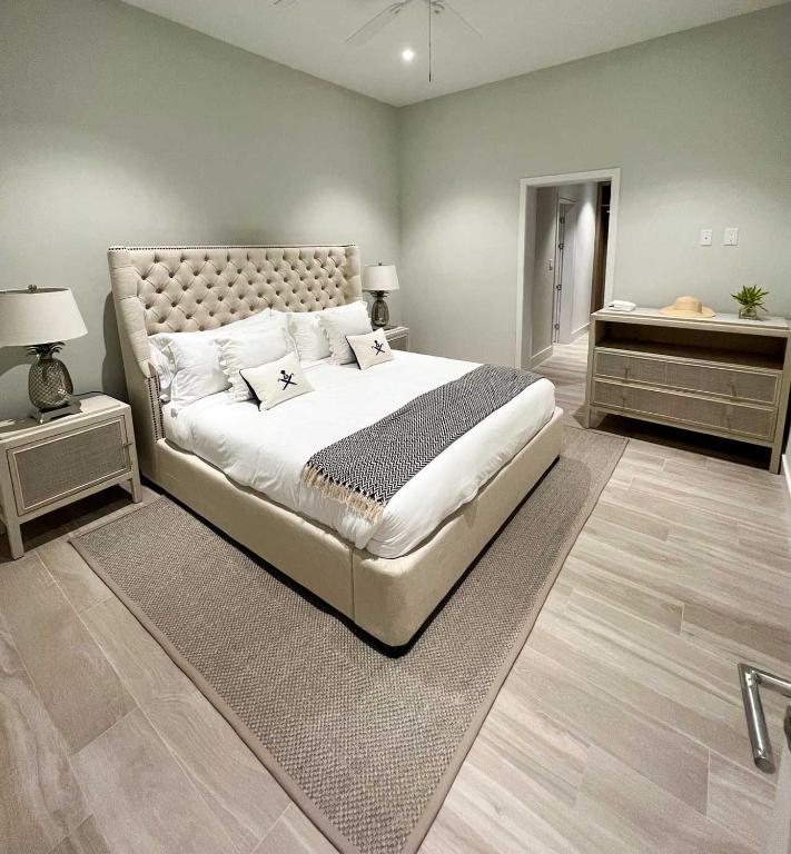 Palm Cay Marina and Resort, Nassau Updated 2024 Prices