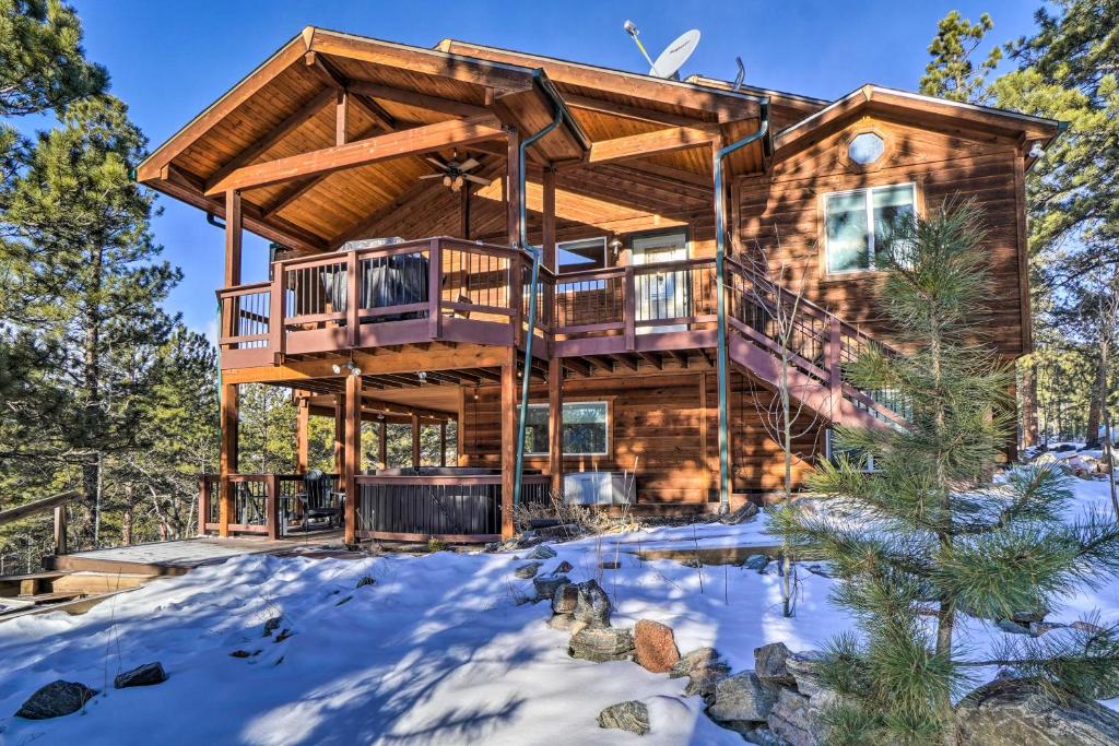 Bailey Getaway with Hot Tub and Game Room!, Bailey Updated 2023 Prices