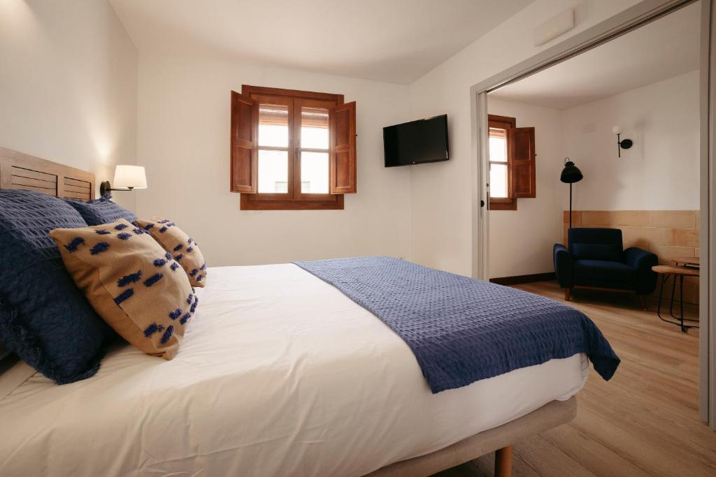 La Plaza Hostal - 10