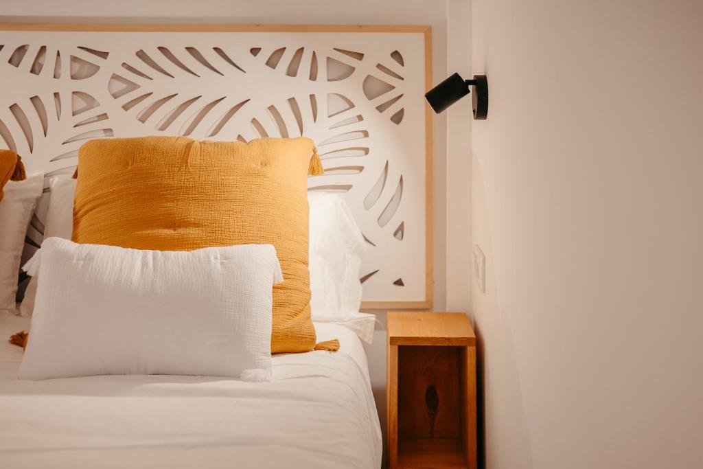 La Plaza Hostal - 18