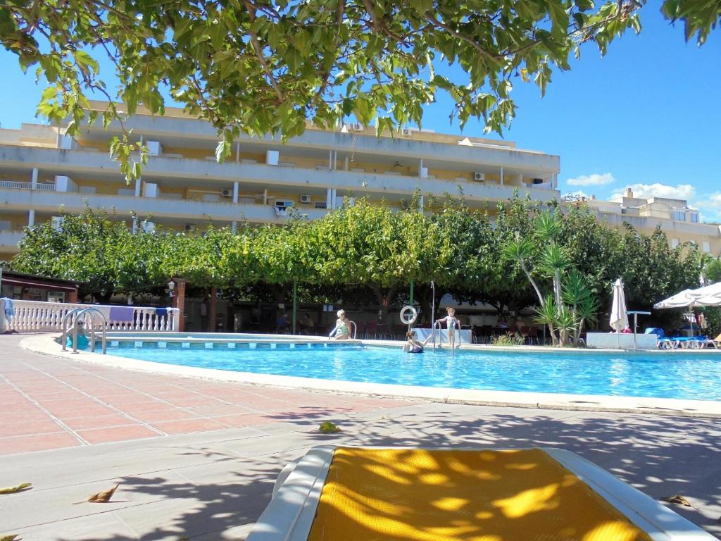 Bazén v ubytovaní Miami Residencial LEK alebo v jeho blízkosti