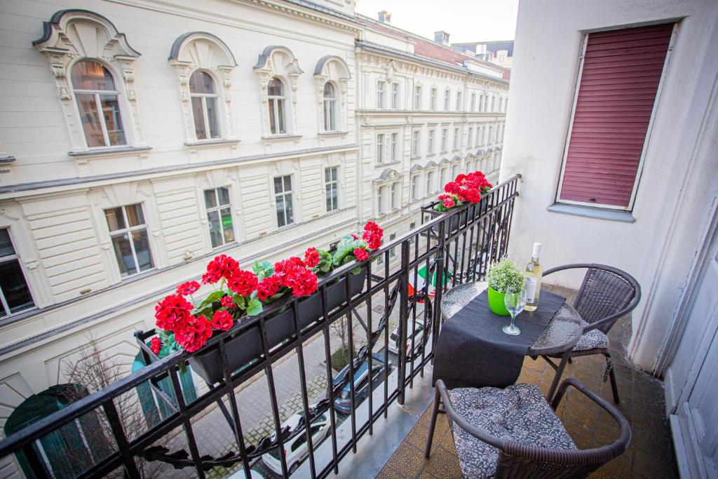 A balcony or terrace at Váci Street Studio