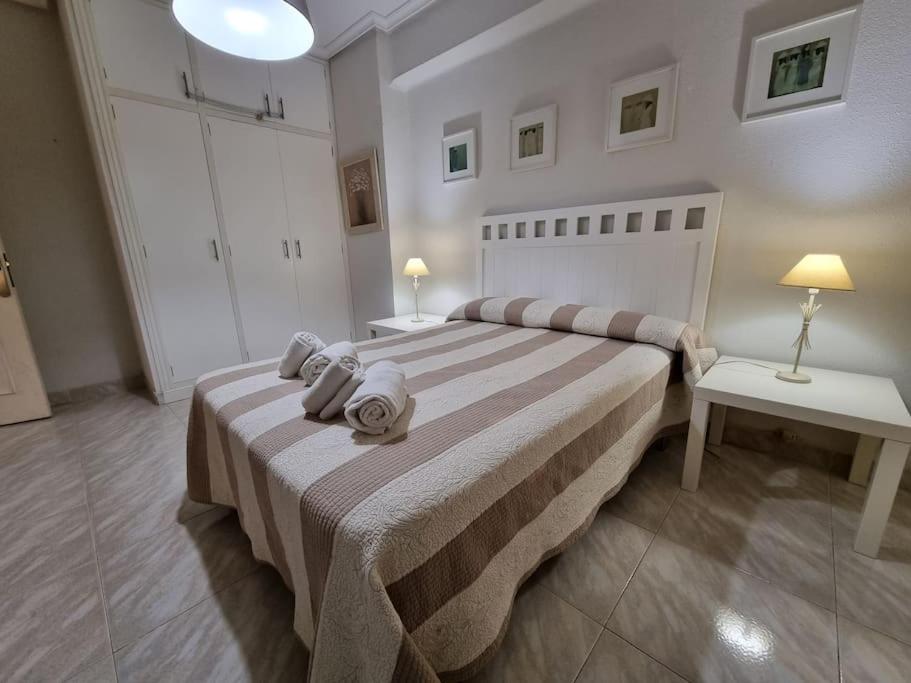 Postel nebo postele na pokoji v ubytování C09A01 Apartamento Somo