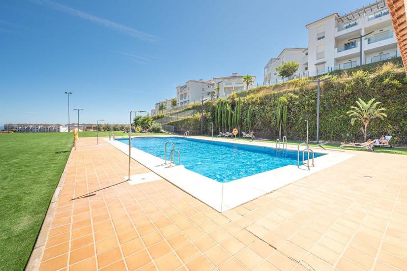 Bazén v ubytování Small Oasis P&O Serviced Apartments nebo v jeho okolí