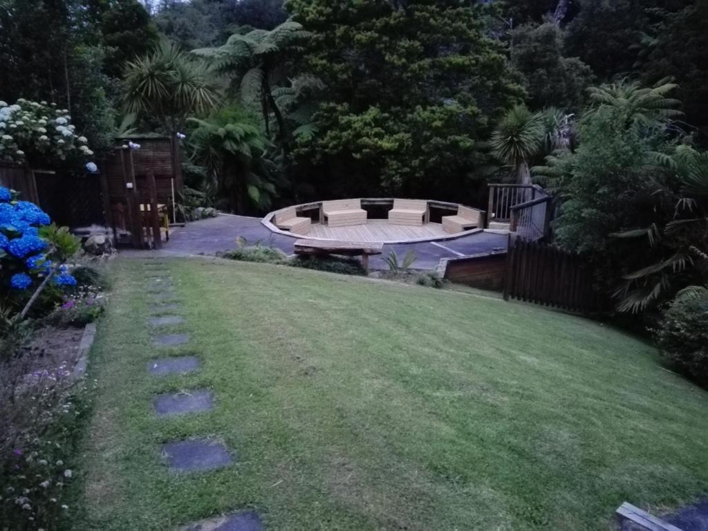 Zahrada ubytování Taranaki Experience