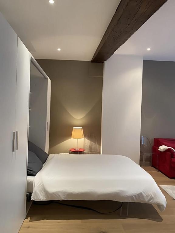 Modern Apartment in the Heart of St-Germain - One-Bedroom Apartment
