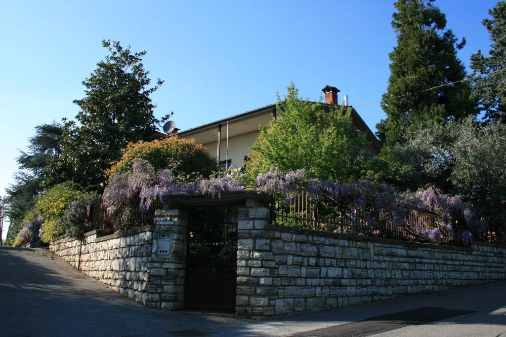 Zdjęcie z galerii obiektu B&B Il Glicine w mieście bedizzol