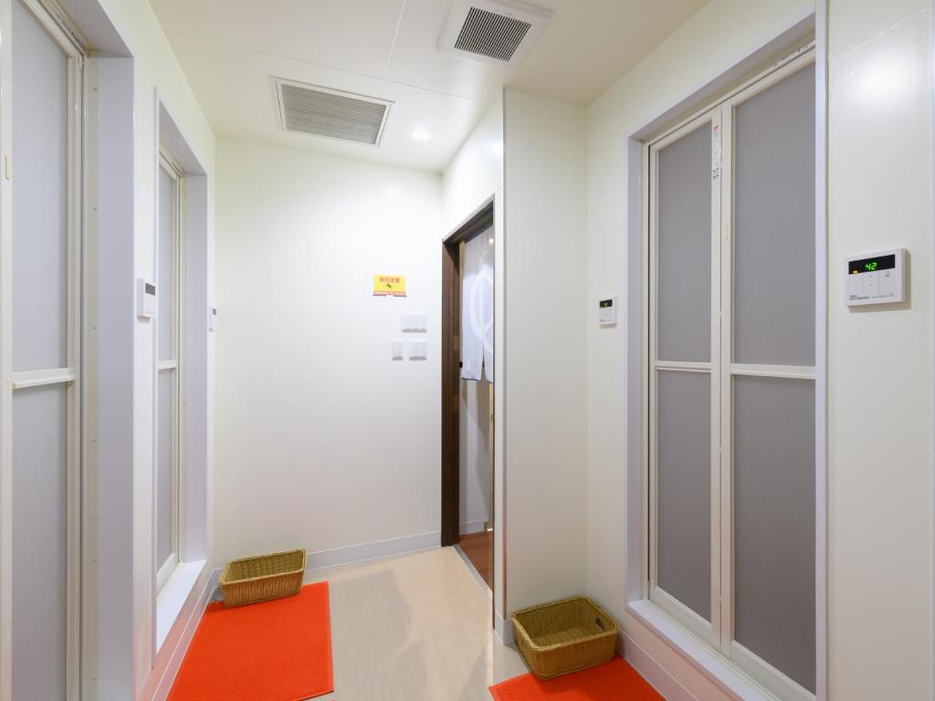Fotografie z fotogalerie ubytování Tabist カプセルイン笠懸 男性専用 Tabist Capsule Inn Kasakake Male Only v destinaci Midori