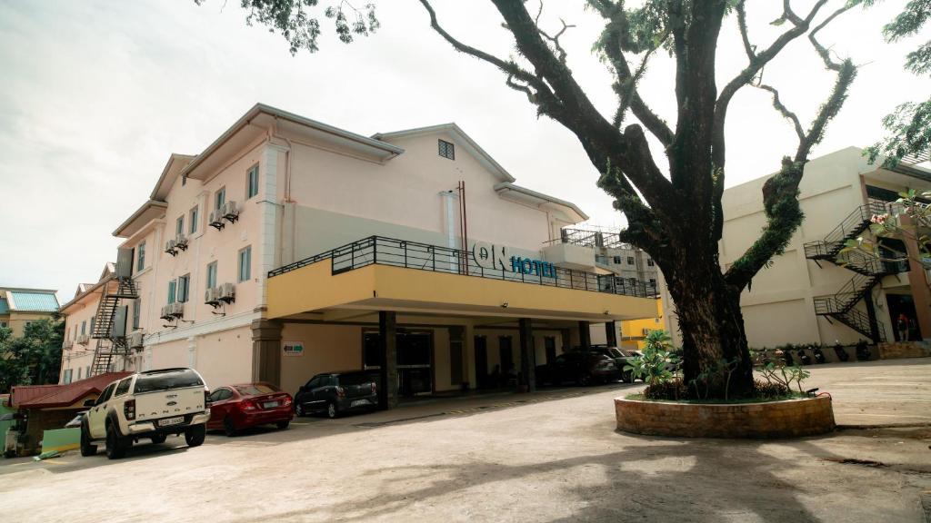 Budova, kde se hotel nachází