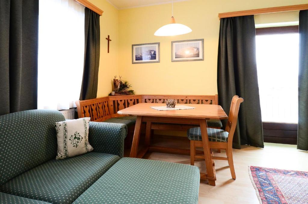 Posezení v ubytování Ferienhaus Schnitzhof