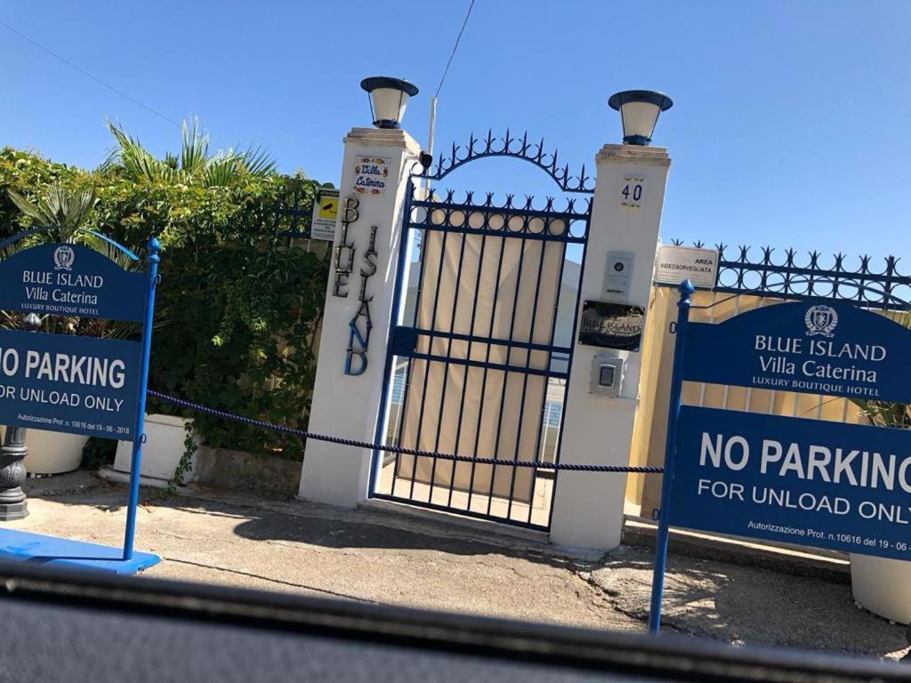 Certifikát, ocenenie alebo iný dokument vystavený v ubytovaní Blue Island Villa Caterina