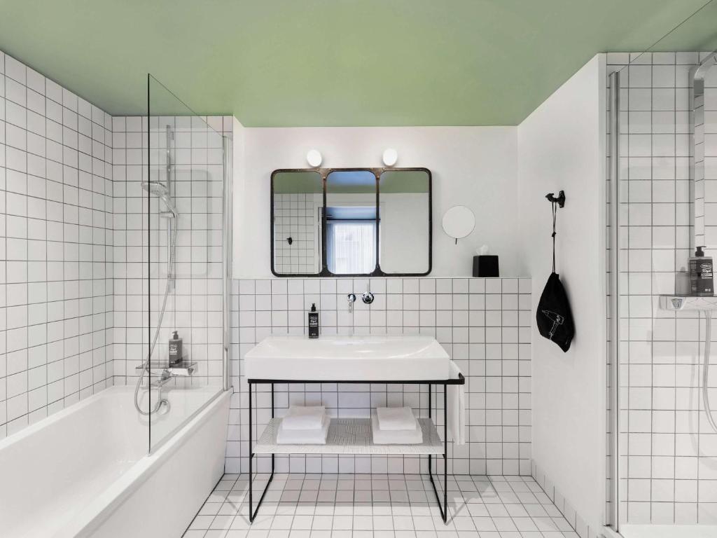Koupelna v ubytování ibis Styles Amiens Centre