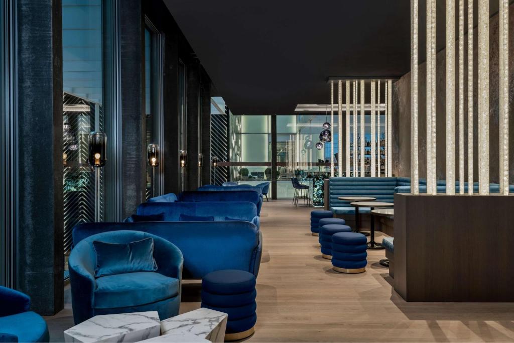 Posezení v ubytování Hyatt Regency Zurich Airport Circle
