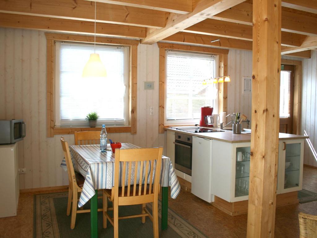 TV a/nebo společenská místnost v ubytování Apartments im Schwedenstil