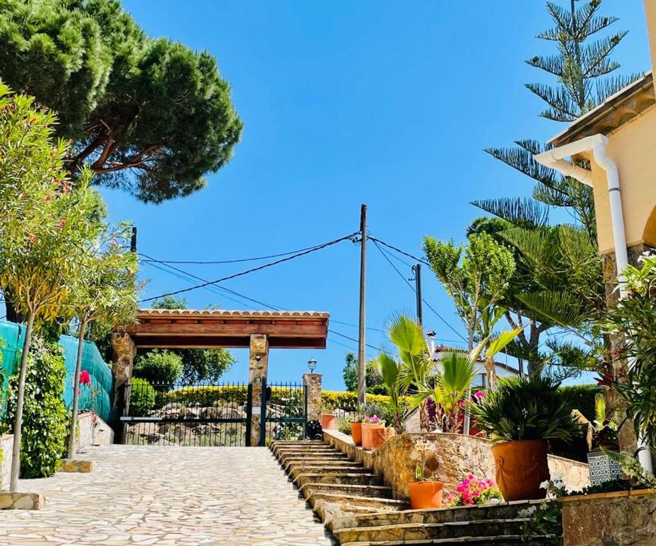 Zahrada ubytování Villa reina by costabravaway