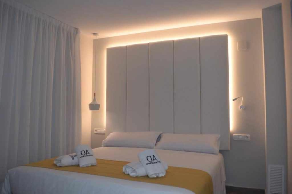 Postel nebo postele na pokoji v ubytování Apartamentos Ordesa Ainsa