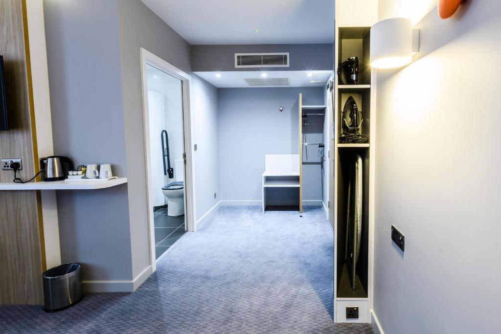 Holiday Inn Express - Wigan, an IHG Hotel - Habitación Doble Estándar: Acceso A Discapacidad