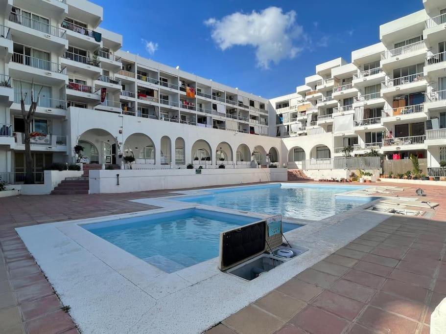 Apartment Piso nuevo de lujo vistas al mar, Ibiza Town, Spain ...