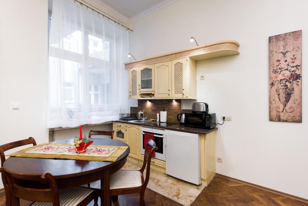 Apartamenty Gołębia 3 - Two-Bedroom Apartment (6 Adults)