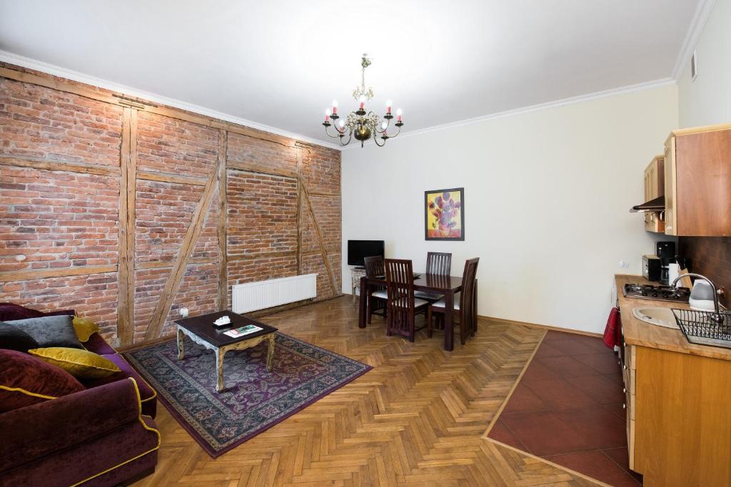 Apartamenty Gołębia 3 - 6