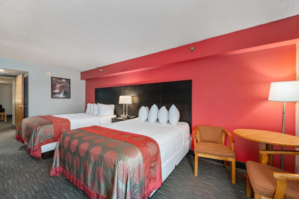 Ramada by Wyndham Sioux Falls Airport - Waterpark Resort & Event Center - Suite Queen De Una Habitación-Acceso A Movilidad/no Fumar