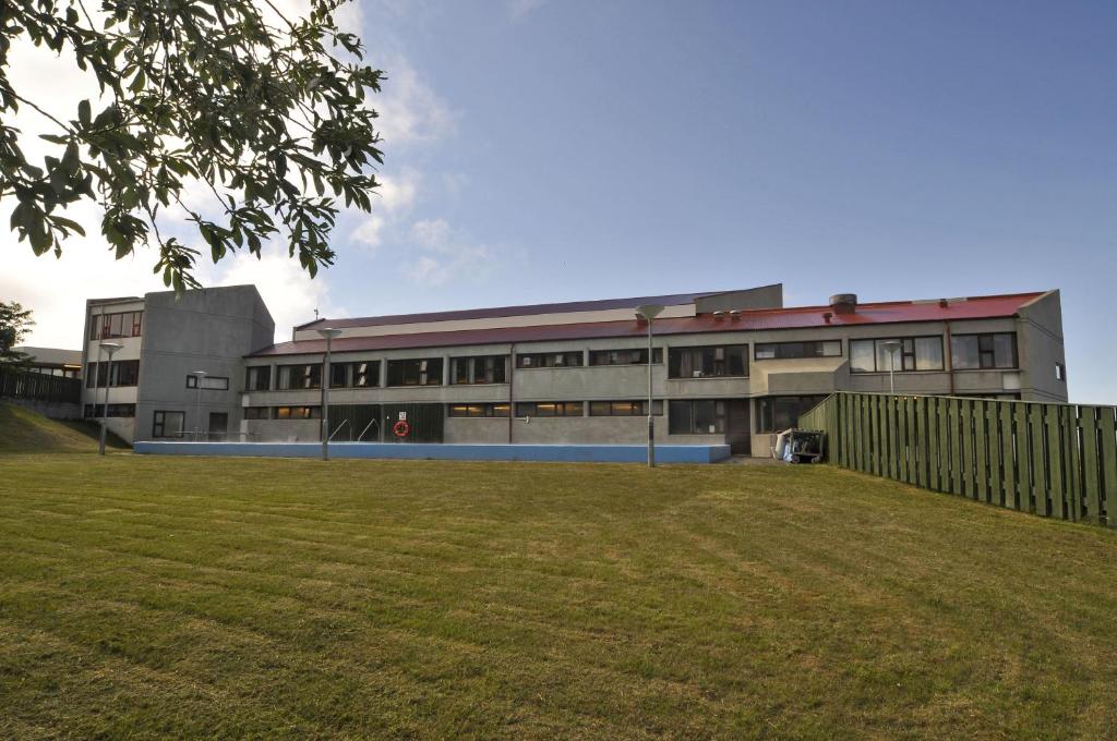 Sundlaugin á Hunavellir Guesthouse eða í nágrenninu