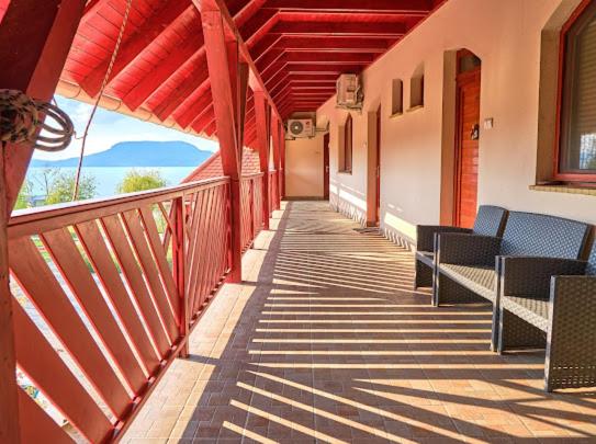 Balkón nebo terasa v ubytování Strand Apartman