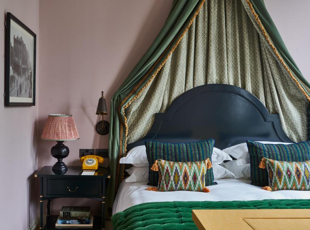 Beaverbrook Town House - Resim 16