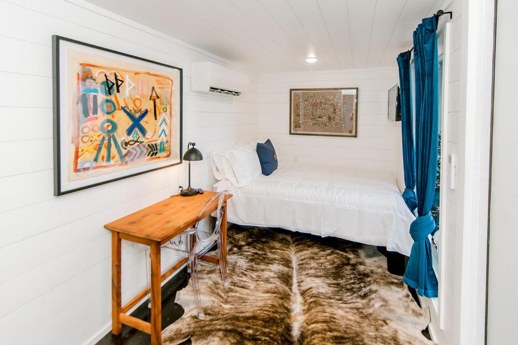 Postel nebo postele na pokoji v ubytování The Middleton Hotel